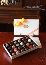 Load image into Gallery viewer, Assorted Truffle Box
