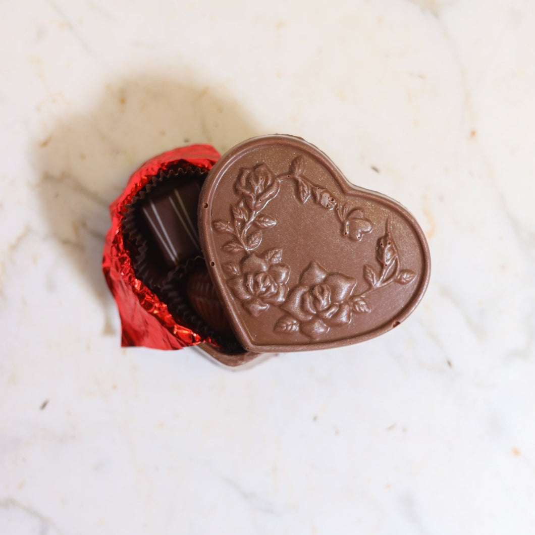 Rose Vine Heart Shaped Chocolate Box